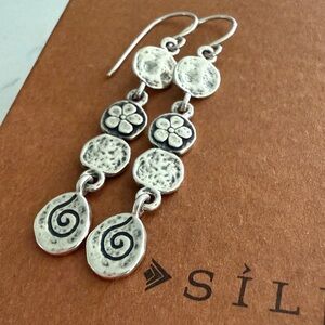 Silpada Sterling Silver Floral Disc Dangle Earrings W1589
